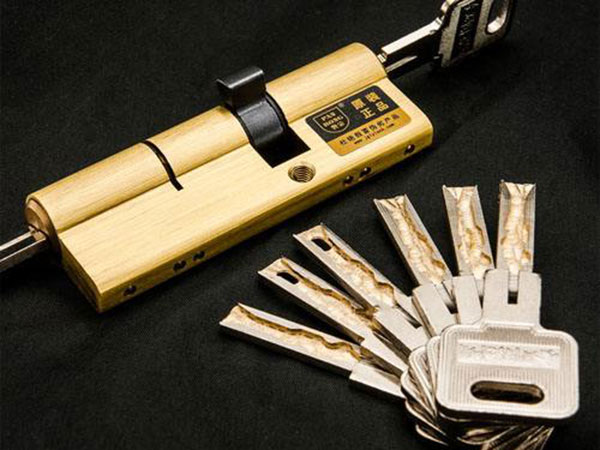 酒泉市24小时上门开锁公司